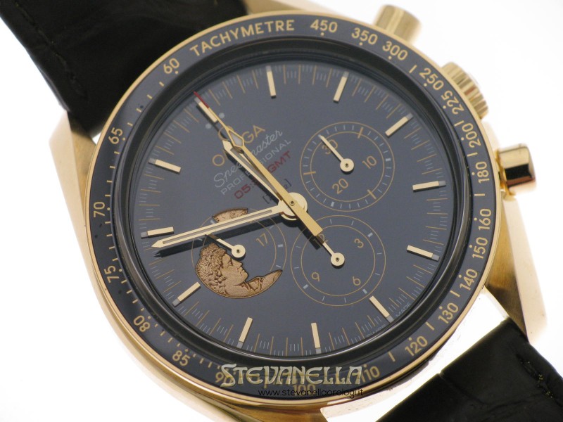 omega speedmaster moonwatch apollo xvii